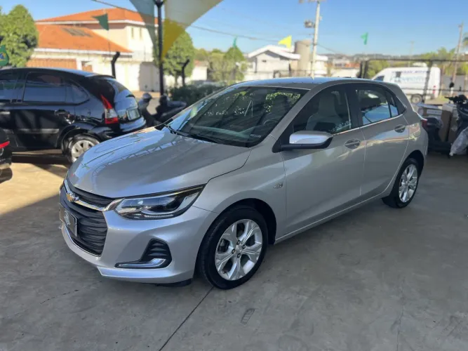 Chevrolet Onix Hatch Premier 1.0 12V TB Flex Aut. 4P 2020