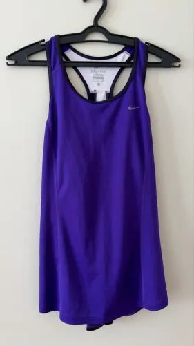 Blusa roxa - Nike - P