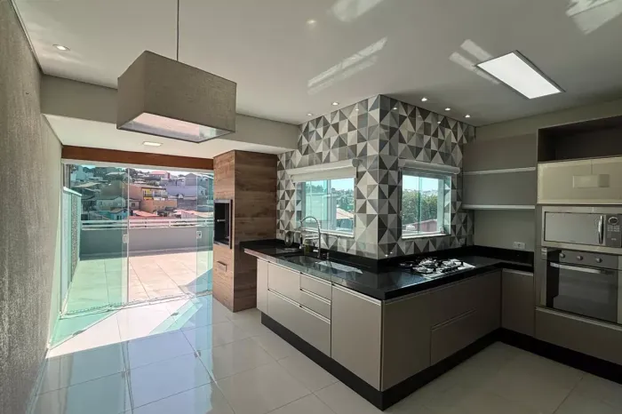 Cobertura à venda em Santo André (Parque Novo Oratório) | 2 dorm, 1 suíte | Fundo | Mobili