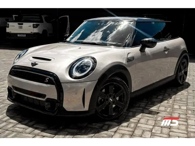 Mini Cooper 2.0 16V Twinpower Gasolina S 2P Steptronic 2023