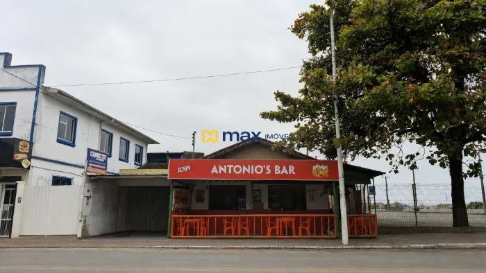 Amplo terreno em localização privilegiada no Centro da Cidade, 306 m²