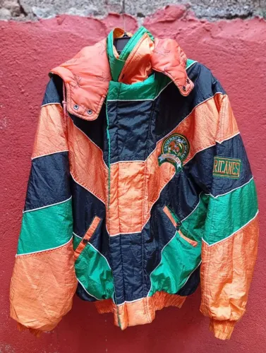 Jaqueta Puffer Vintage futebol americano Miami Hurricanes 