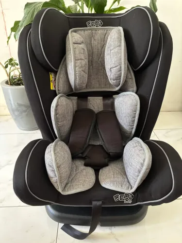 Cadeirinha Bebê Conforto/ Carro.