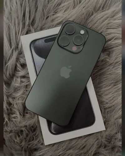 iPhone 16 Pro Max Titânio Preto 256GB 6 meses de garantia