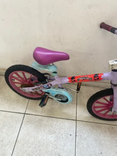 Bicicleta aro 16 só pedalar valor desapego