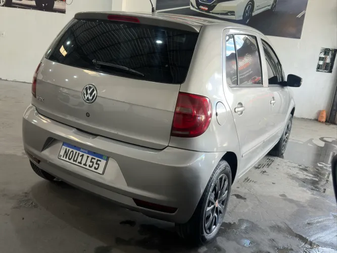 Volkswagen Fox 1.0 MI Total Flex 8V 5P 2012