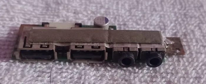 placa de audio e usb notebook positivo 1A536BH60