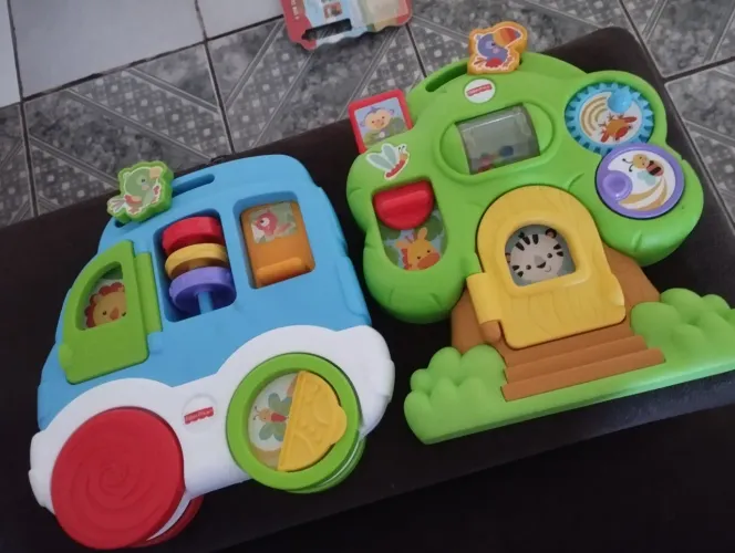 Vendo brinquedo da Fisher price educativo