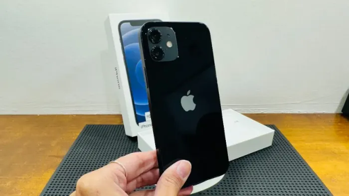 iPhone 12 (128GB) SEMINOVO!