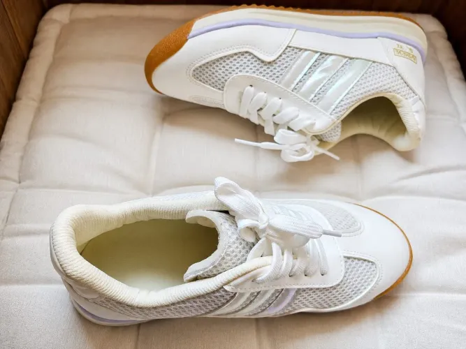 Tênis Feminino Retrô Vintage Branco tam.37 pequeno - Sem Uso