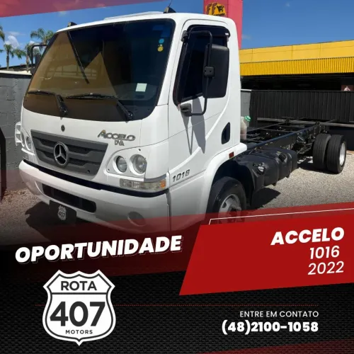 ACCELO 1016 2P (DIESEL) (E5) BRANCA 2022/2023