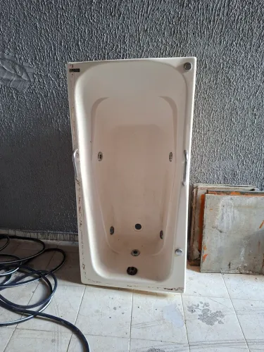 Banheira Hidromassagem Astra