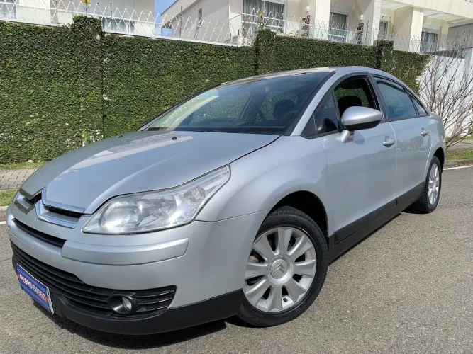 Citroen C4 Pallas GLX 2.0/ 2.0 Flex Aut. 2012