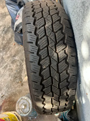 Pneus 255/70/17