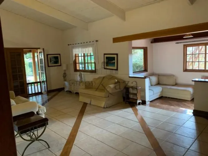 Oportunidade - Casa - Chácaras São José - 4 Dormitórios - 600m².