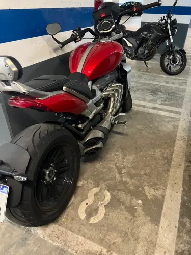 TRIUMPH/ROCKET 3 R
