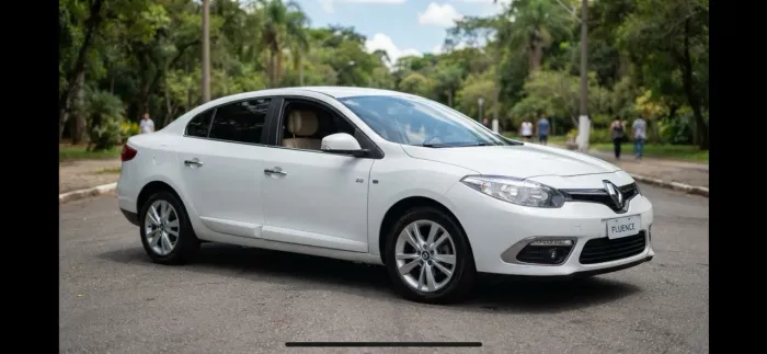 Renault Fluence Sed. Dynamique 2.0 16V Flex Mec. 2015