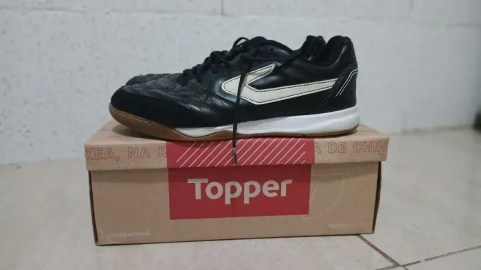 Vendo chuteira de futsal topper maestro pro IV 