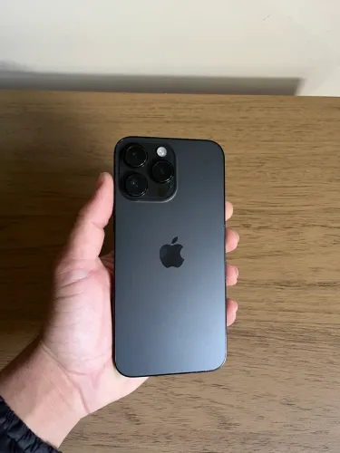 iPhone 14 Pro Max saúde da bateria 90%