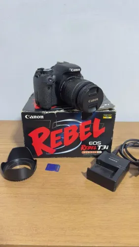 Camera profissional t3i canon