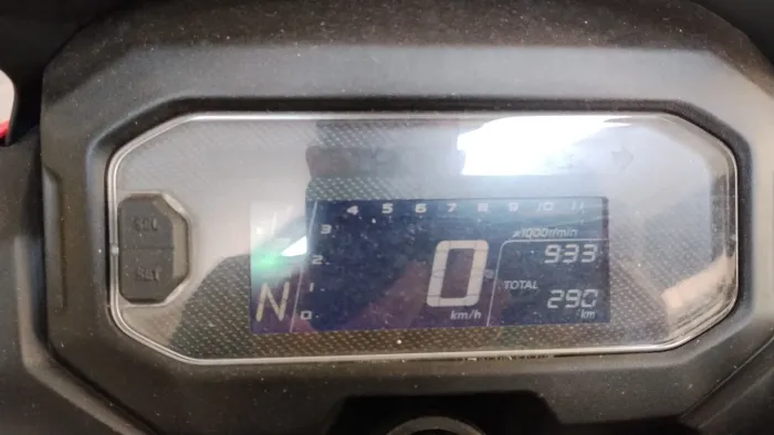 Bros 160