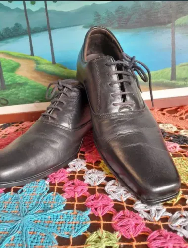 sapato esporte fino pelicatto