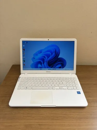NOTEBOOK SAMSUNG SSD 120GB SEMI NOVO