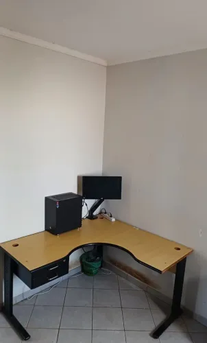 Mesa de escritório - Doação 