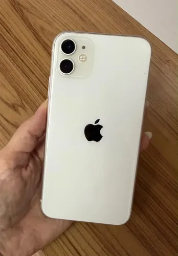 iPhone 11