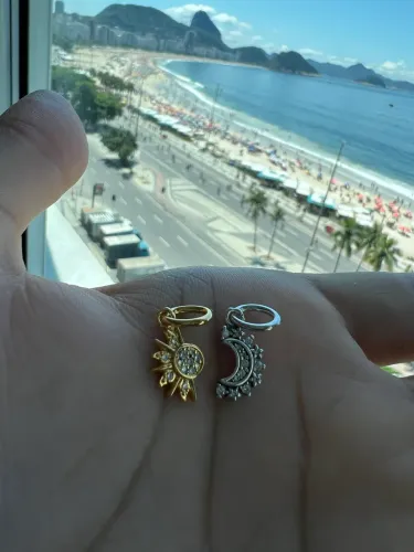 charm pandora sol e lua dois tons