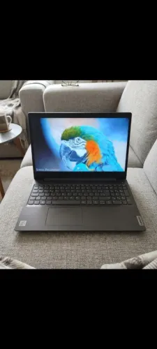 Notebook Lenovo Intel Core i3.. 8GB ramX 256 