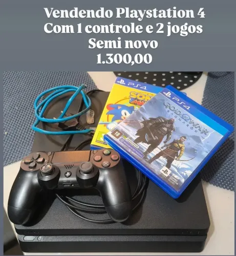 PlayStation 4 semi novo 