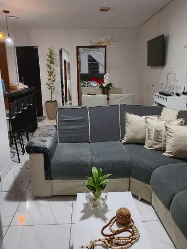 Sofá em L