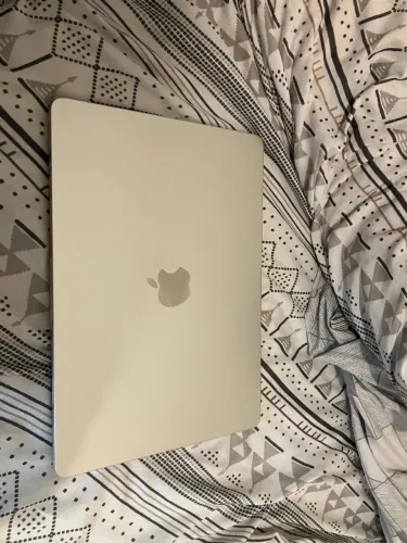 Macbook Air 13" M4 16GB 256GB SSD