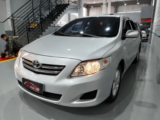 Toyota Corolla GLI 1.8 Flex 16V Aut. 2011
