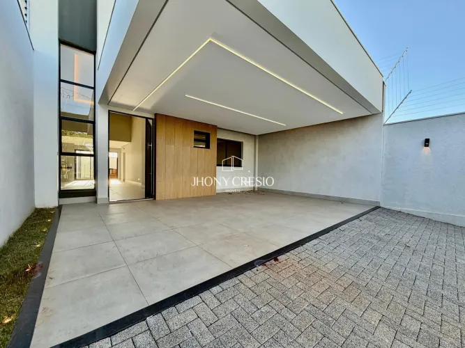 Casa com 3 quartos sendo um com suíte. Bom Jardim