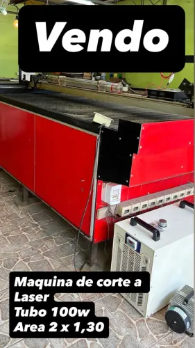 MÁQUINA DE CORTE A LASER