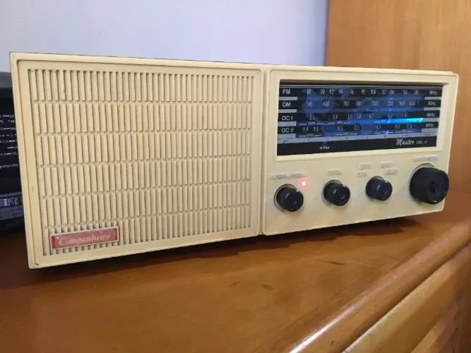 RÁDIO COMPANHEIRO MASTER CRC 41