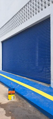 Manutenção de motor de porta de rolo automática