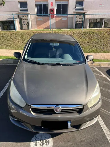 Fiat Grand Siena Essence Dual. 1.6 Flex 16V 2013