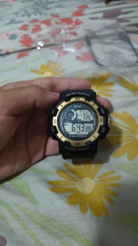 Relógio Sport Watch Digital Masculino Preto e Dourado Resistente à Água