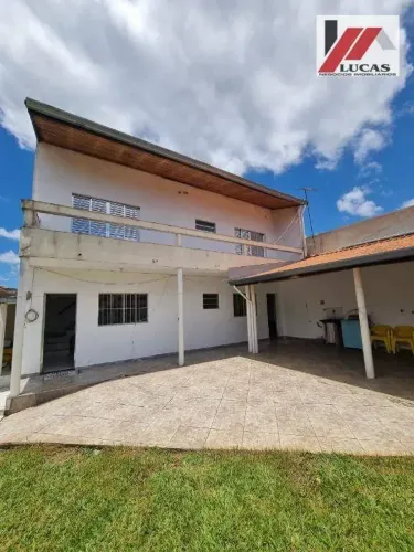 Sobrado com 2 dormitórios para alugar, 100 m² por R$ 4.624,00/mês - Jardim Sabiá - Cotia/S
