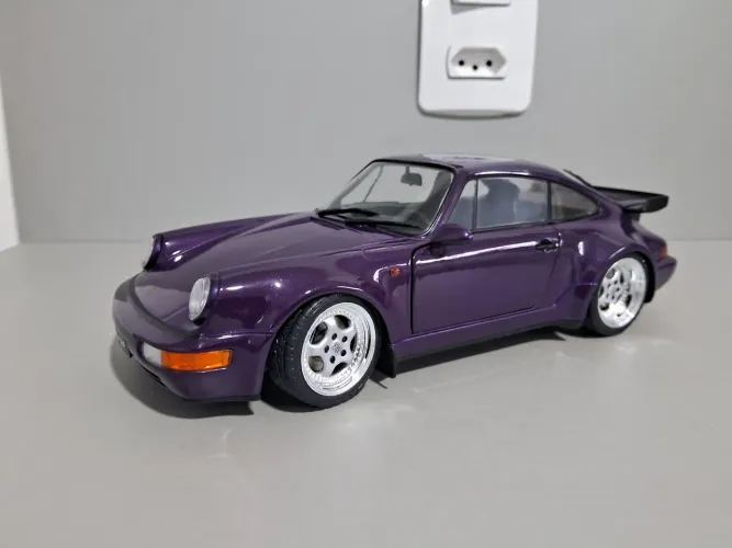 Miniatura 1:18 Solido Porsche 911 turbo