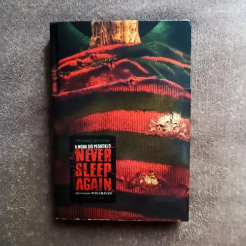 livro darkside a hora do pesadelo - never sleep again - thommy hutson