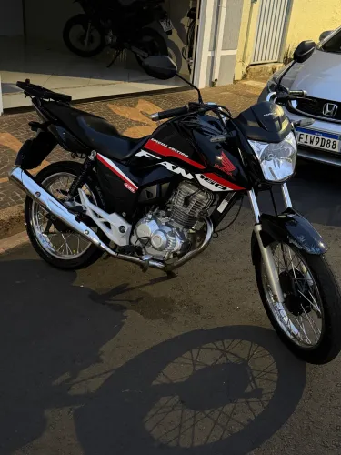 Fan 160 $5000 de entrada e restante 18x 609 No CARTÃO