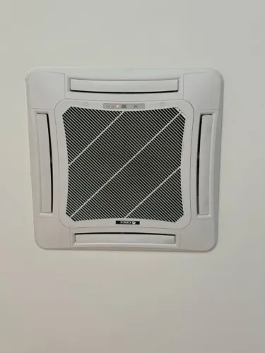 Ar-Condicionado Gree Cassete Inverter 4 Vias 56.000BTU Quente e Frio-Com Condensadora e NF