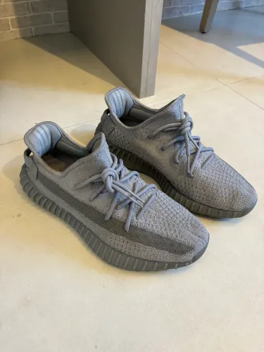 Yeezy boost 350 v2 Steel grey