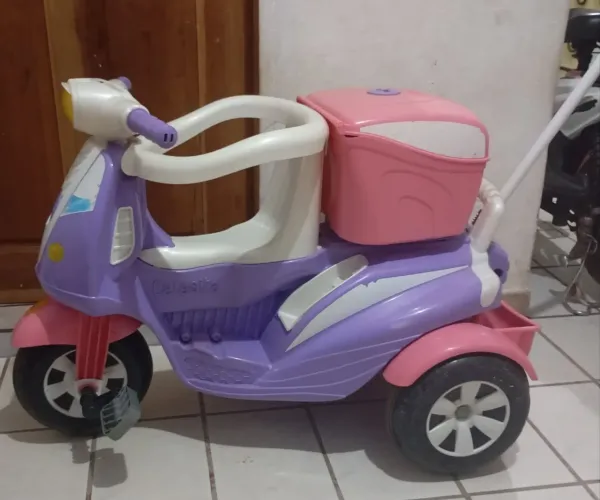 Vende-se Motinha de passeio infantil