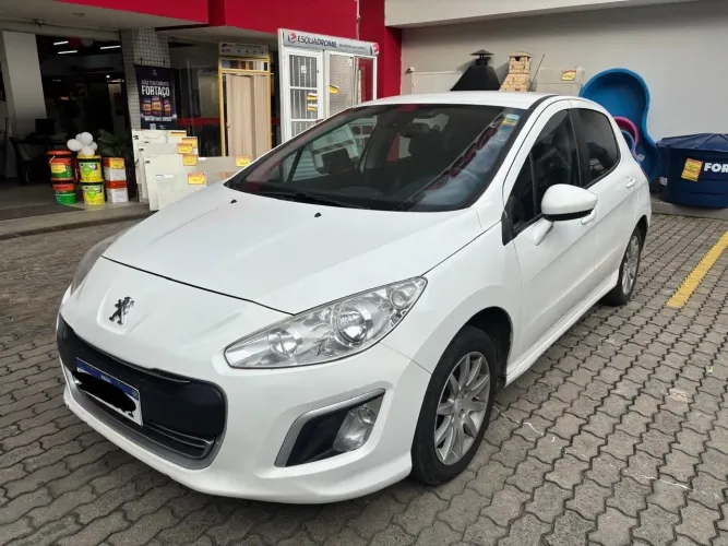 Peugeot 308 Allure 1.6 Flex 16V 5P Mec. 2013