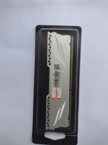 Memória DDR3 8GB 1866 mhz com dissipador